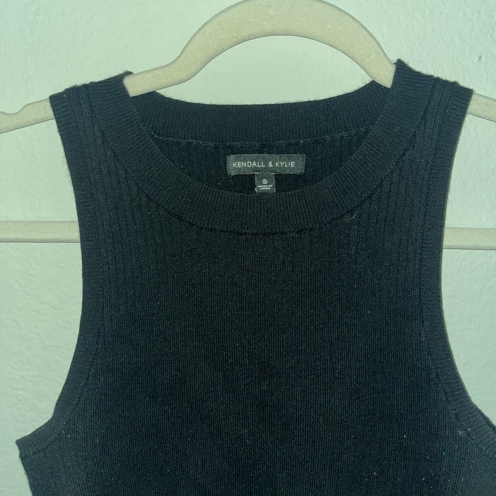Kendall and Kylie cropped tank top